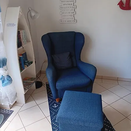 Ostsee-ferienwohnung-nautikuss * Wangels